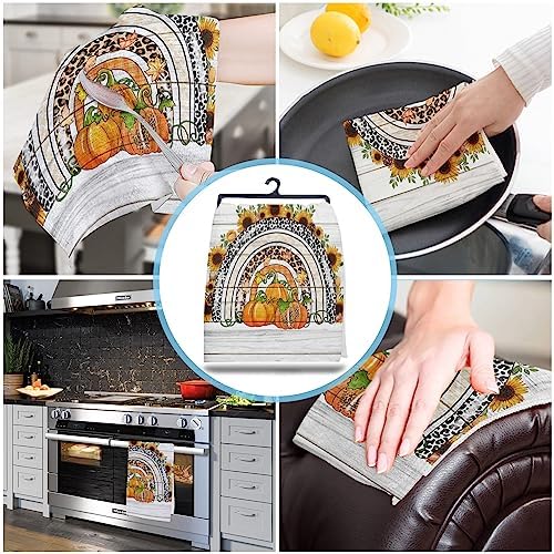 ZOE GARDEN Leopard Printed Pumpkins Kitchen Towels Set of 2